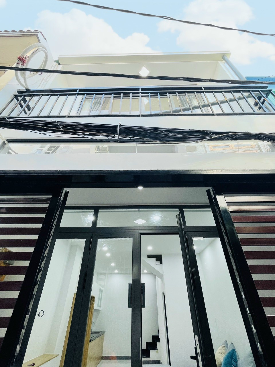 Bán Nhà Trệt Lầu Hẻm Thông Đường số 40 Hiệp Bình Chánh Thành Phố Thủ Đức