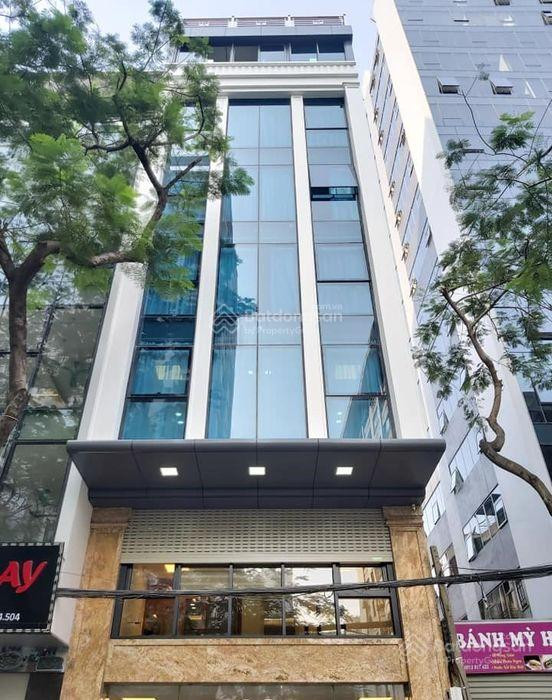 Mặt hồ Phương Mai. DT 107m2, xây 7 tầng. MT 5m. Đường 10m. View hồ. Giá 29,5 tỷ