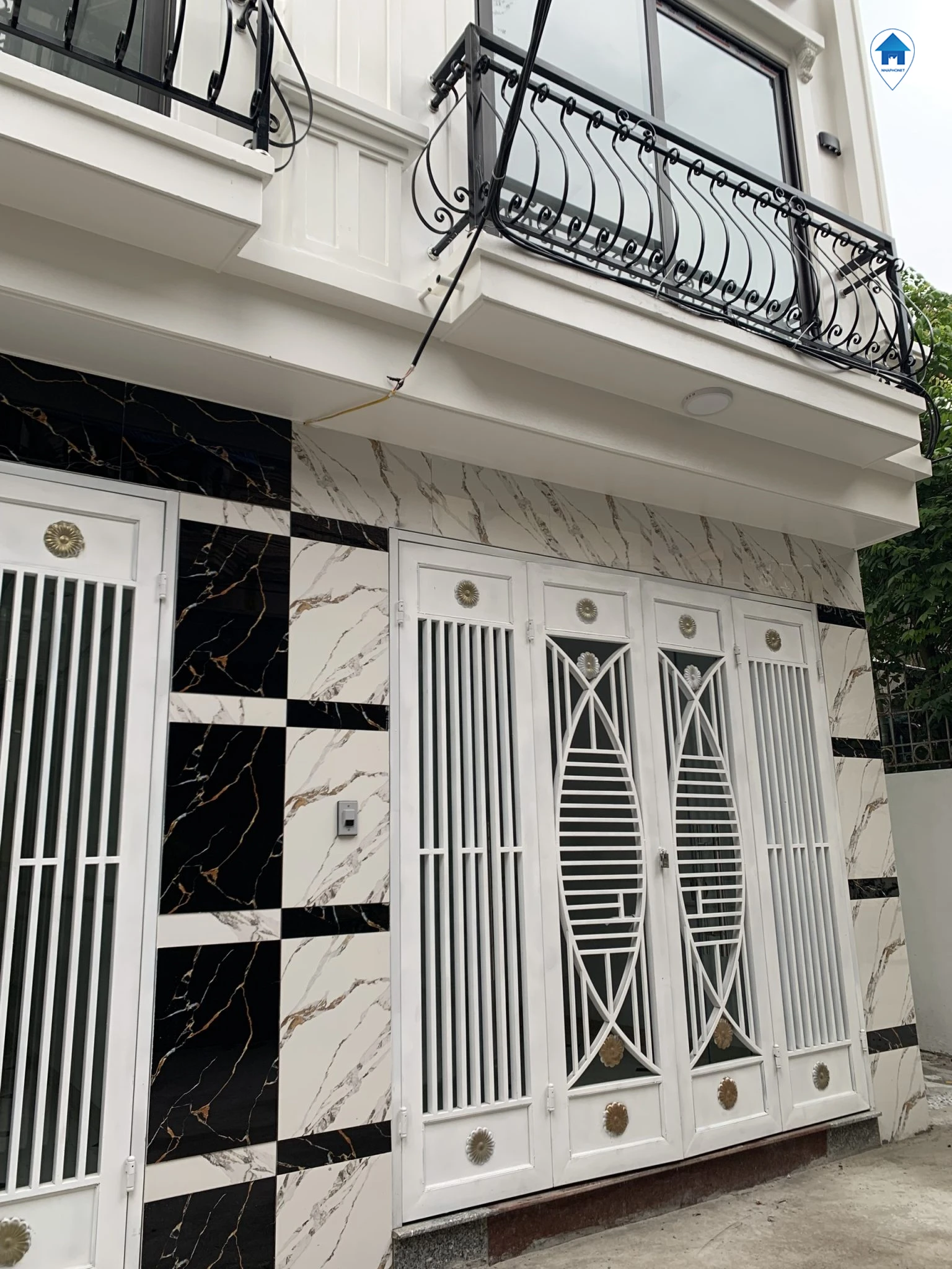 Bán nhà phố Thanh Đàm, LÔ GÓC, NGÕ RỘNG, GIÁ 3.1 TỶ