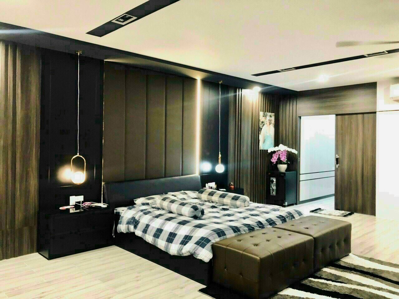 Hạ giá bán gấp nhà hẻm xe tải Đào Duy Anh, 86m2, gía chỉ 13 tỷ