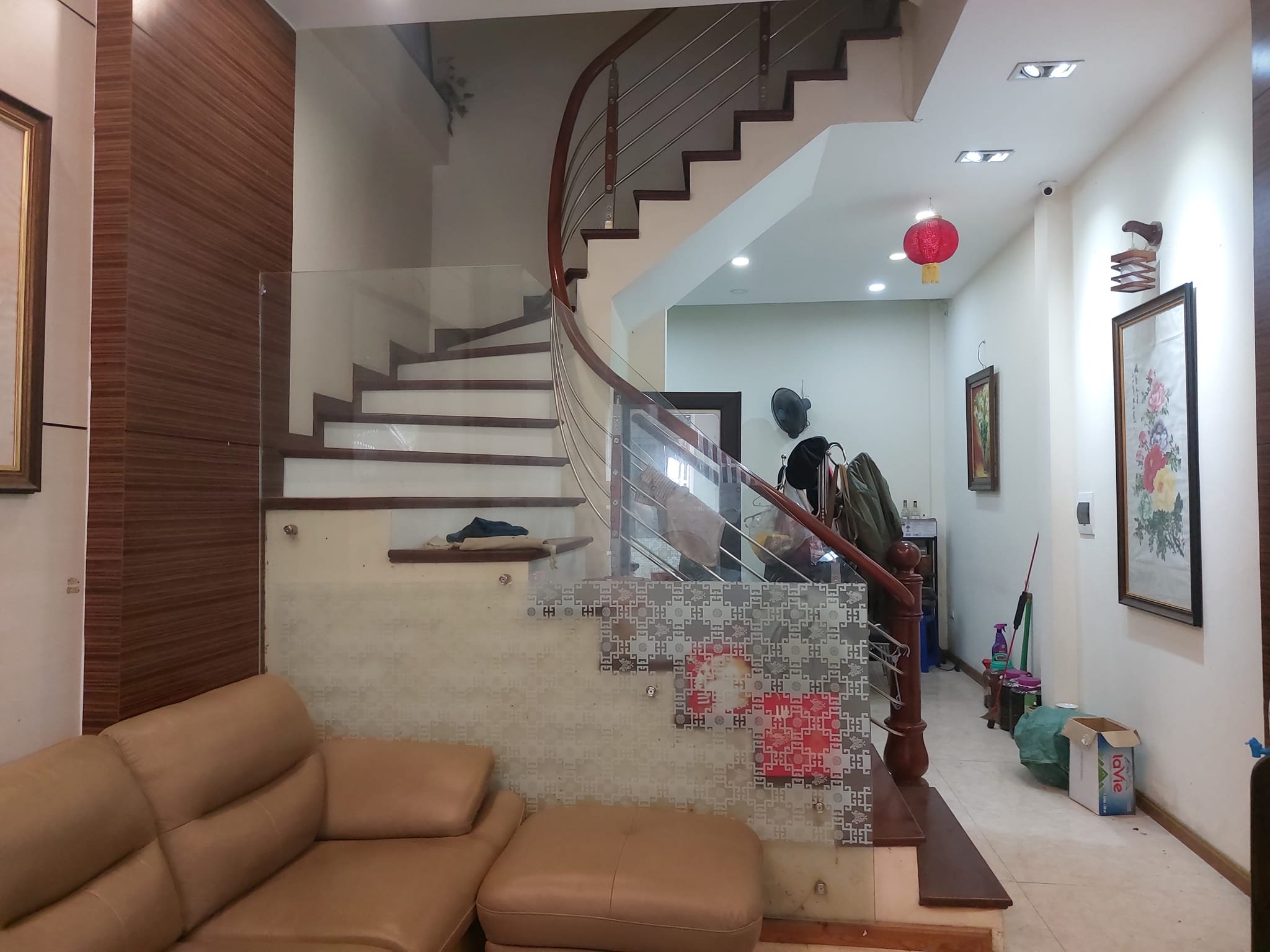 Bán nhà mới đẹp Tứ Liên- Tây Hồ Full nội thất,10m ô tô đỗ,dt 40m x5tầng,mt6 giá chào 5.6 tỷ.