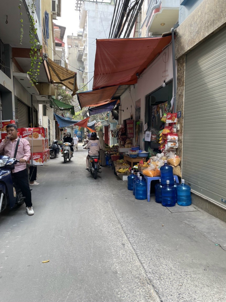 Bán nhà phố Dương Quảng Hàm Cầu Giấy 50m2x5tầng, ôtô, kinh doanh lô góc, giá 8tỷ5