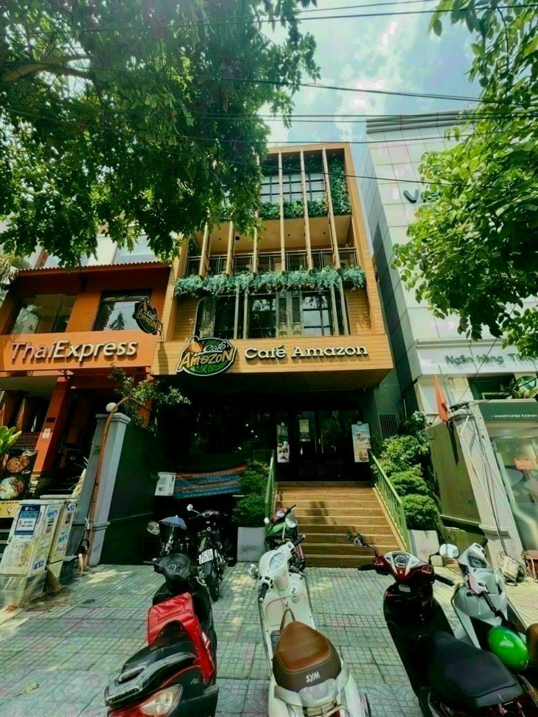 Bán nhà mặt tiền Cửu Long, Tân Bình, DT 4,5 x 20m, 4 lầu giá chỉ 18,8 tỷ