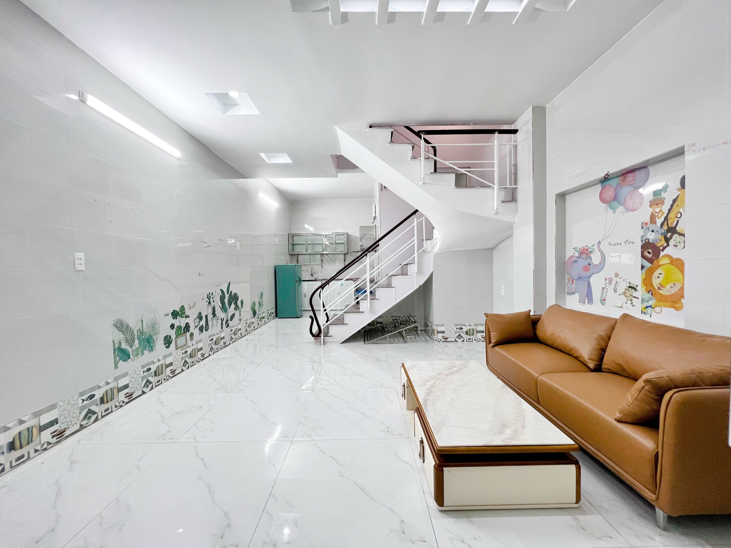 Nhà đẹp vô địch trong tầm giá ngay phố Lạch Tray, Văn Cao, Ngô Gia Tự