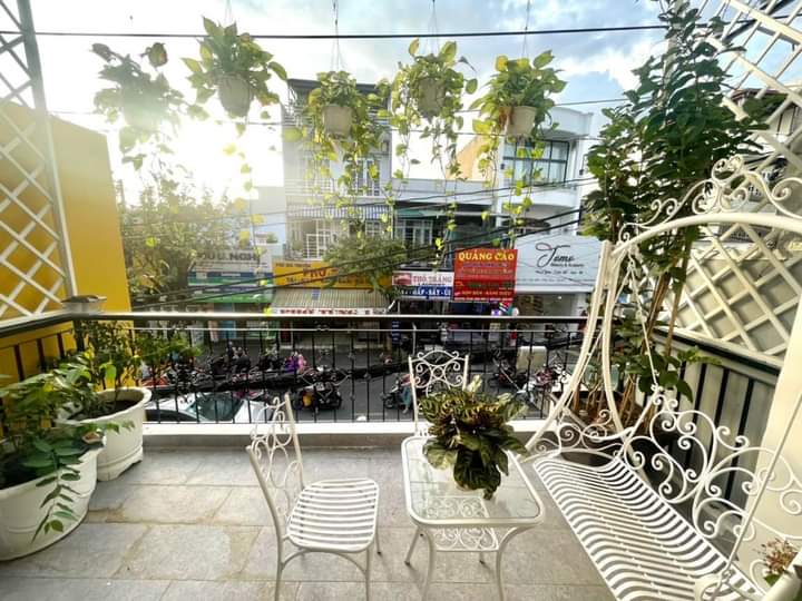 NHÀ SIÊU ĐẸP MẶT TIỀN KINH DOANH SẦM UẤT LÂM VĂN BỀN, P. BÌNH THUẬN, Q7