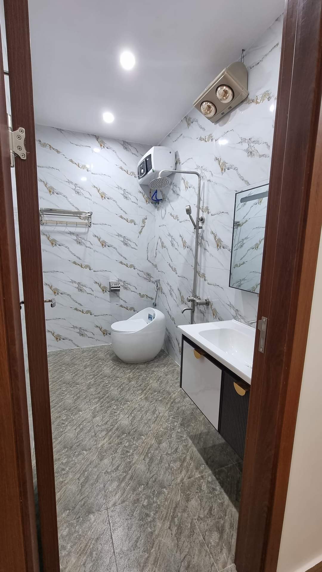 Cần bán nhà 4 tầng An Trang An Đồng An Dương Hải Phòng