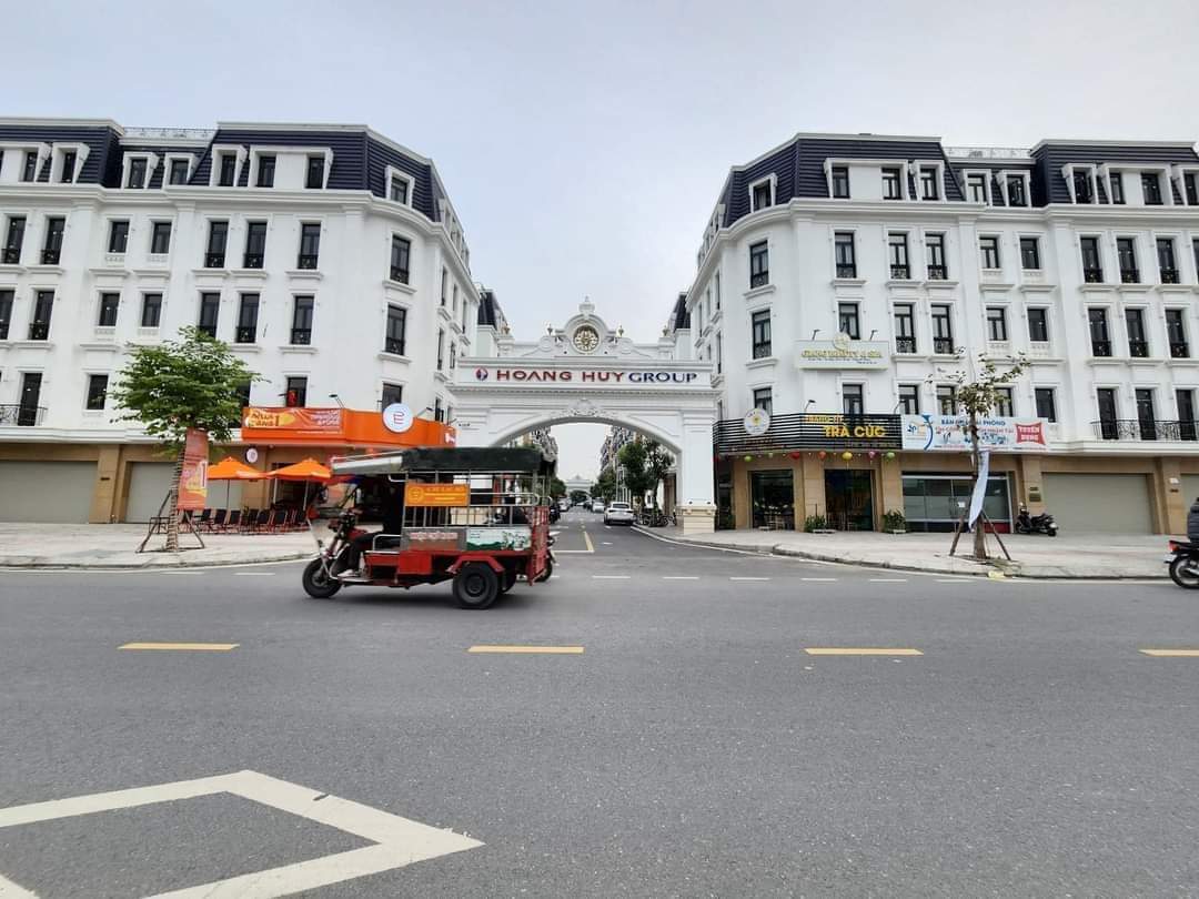 CẦN bán căn shophuose 5 tầng tại Hoàng Huy An Đồng An Dương Hải Phòng diện tích 78m