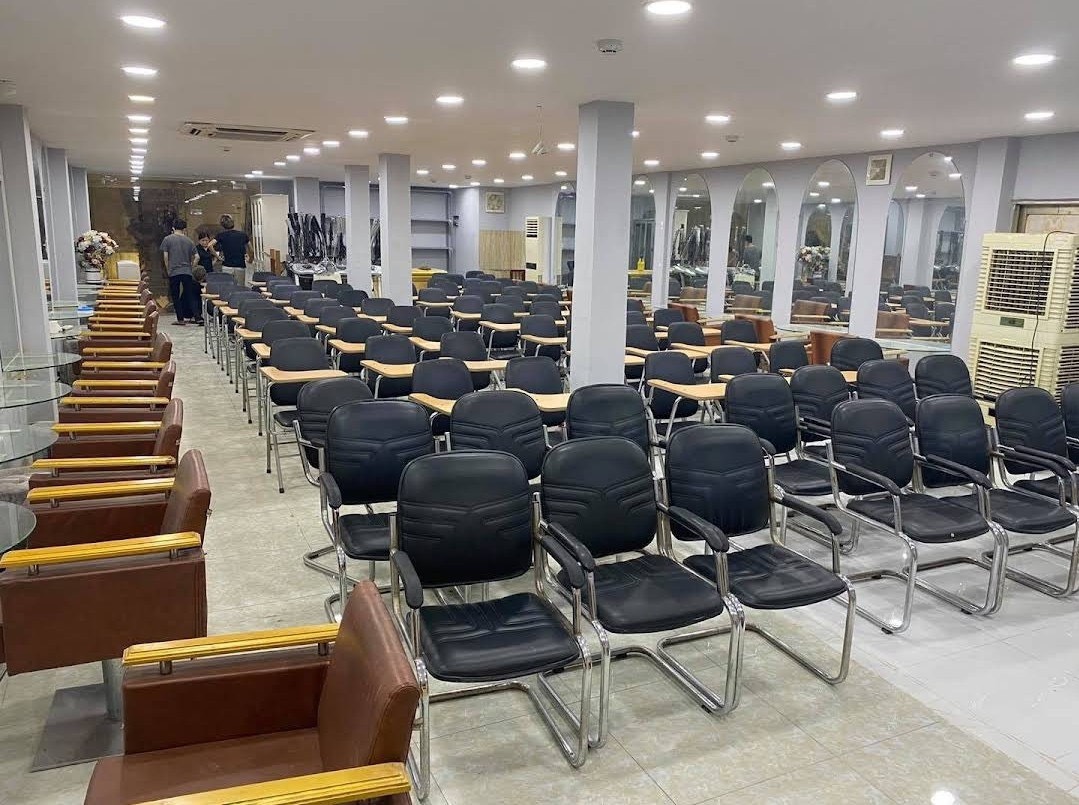 Cho thuê nhà mặt tiền Trần Hưng Đạo, P. Nguyễn Cư Trinh, Q.1