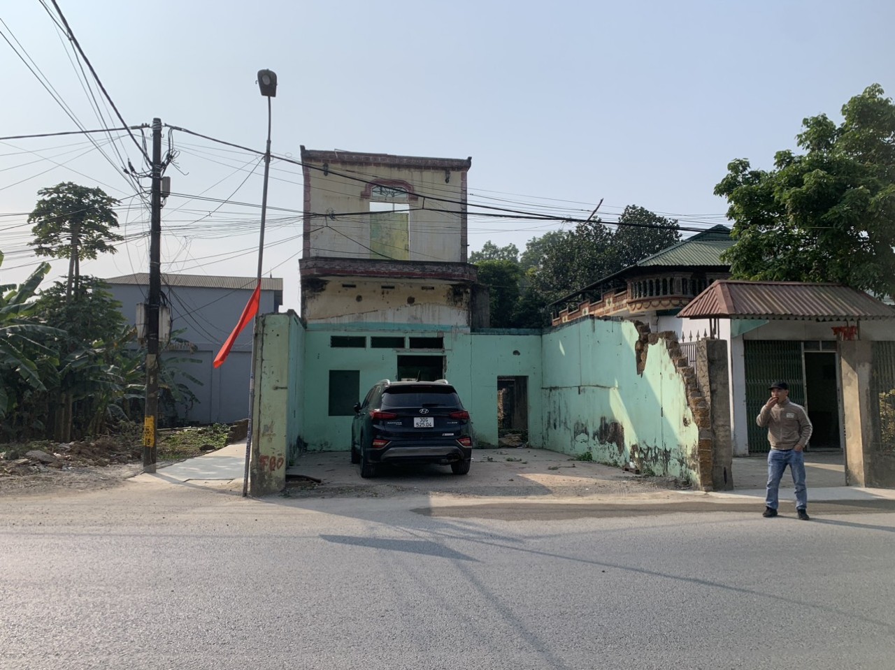 Chính chủ mình cần tiền mở rộng kinh doanh cần bán lô góc 182,2 m2, mặt tiền 7,2m, nở hậu 7,5m mặt đường 429,full thổ cư