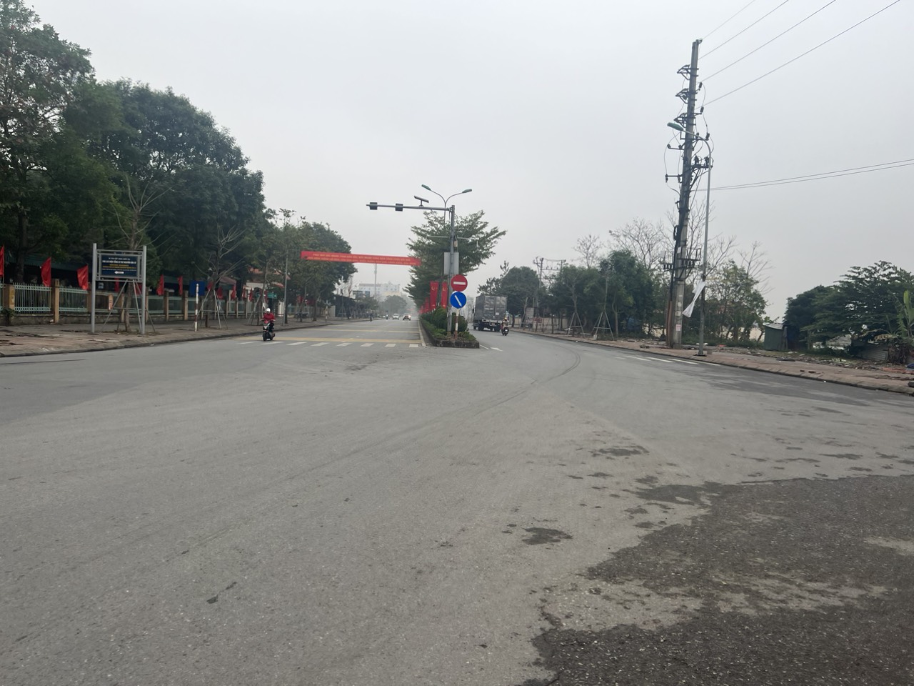 NGÂN HÀNG AGRIBANK ÉP BÁN CĂN NHÀ 2 TẦNG ĐẸP MÊ LI phường Phù Khê Thành Phố Từ Sơn DIỆN TÍCH 100 m2 mặt tiền