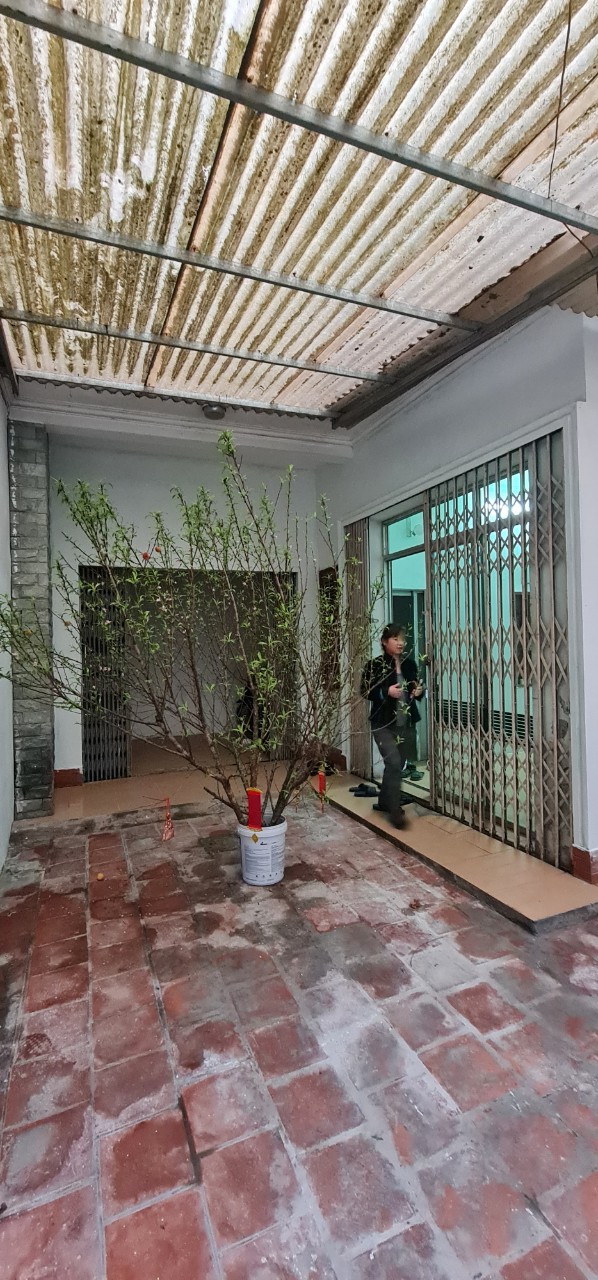 Cho thuê nhà Cầu Đơ, Hà Cầu, gần phố Nguyễn Viết Xuân, 140m2, nhà 3 tầng, 10 triệu/tháng