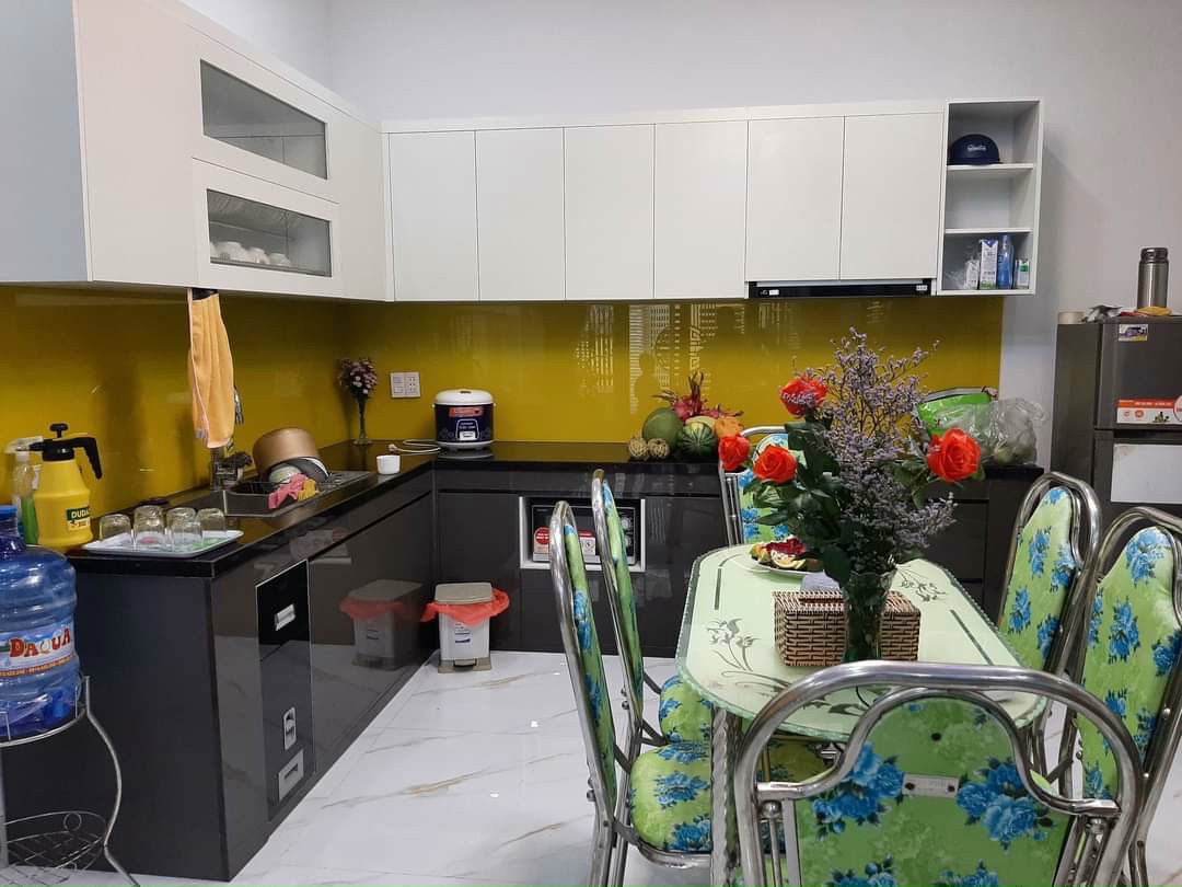 Nhà đẹp sát biển sơn trà ăn hải sản tươi