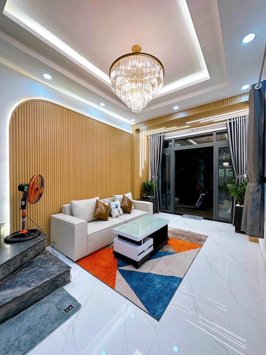 nhà đẹp PHAN XÍCH LONG P3 PHÚ NHUẬN 38M 4 Tầng nhỉnh 7 tỷ