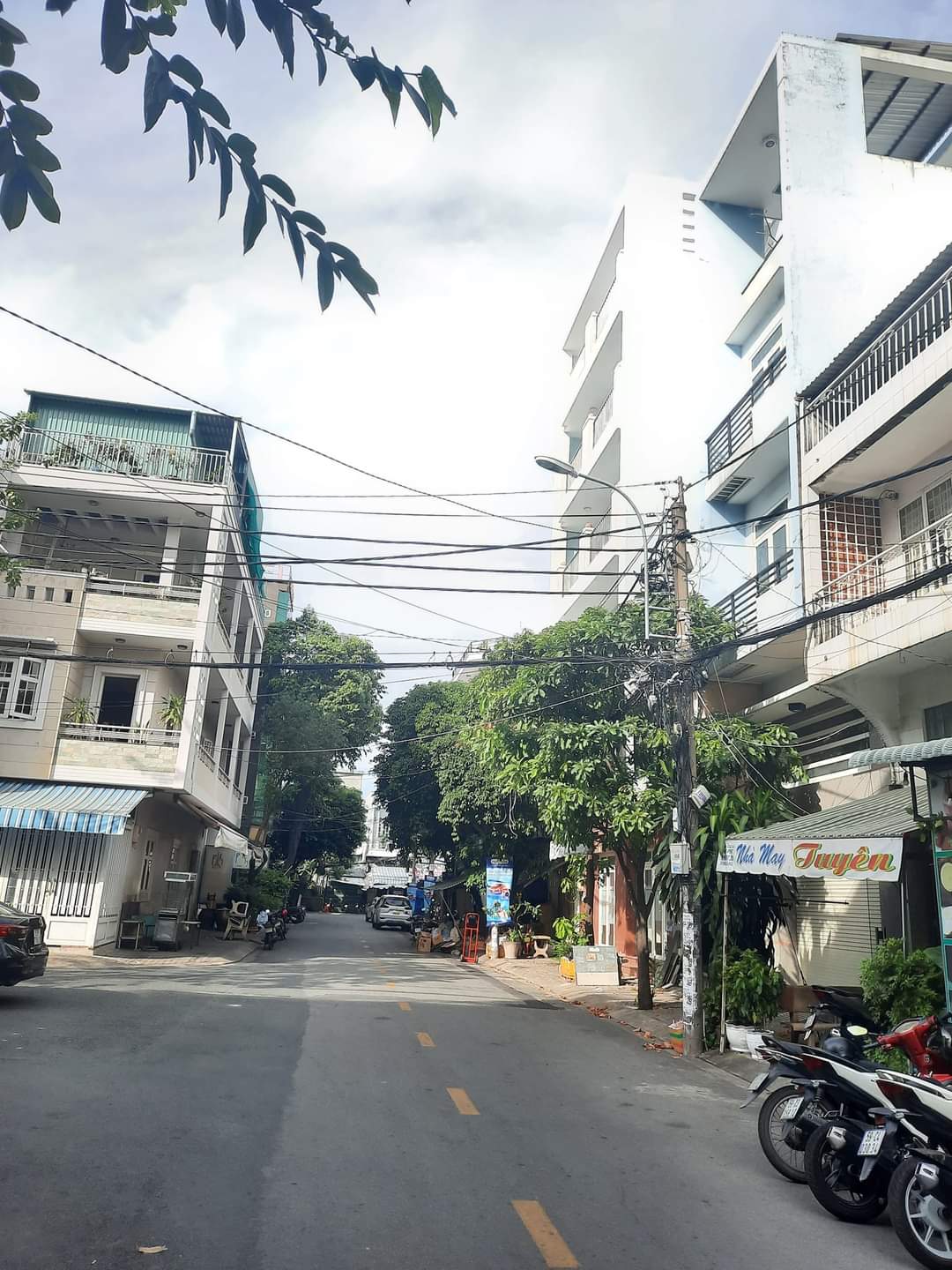 CHỦ KẸT TIỀN BÁN GẤP MẶT TIỀN ĐƯỜNG SỐ -NGANG KHỦNG - VỊ TRÍ KINH DOANH MUA BÁN ĐỈNH - GIÁ CHỈ 23 TỶ