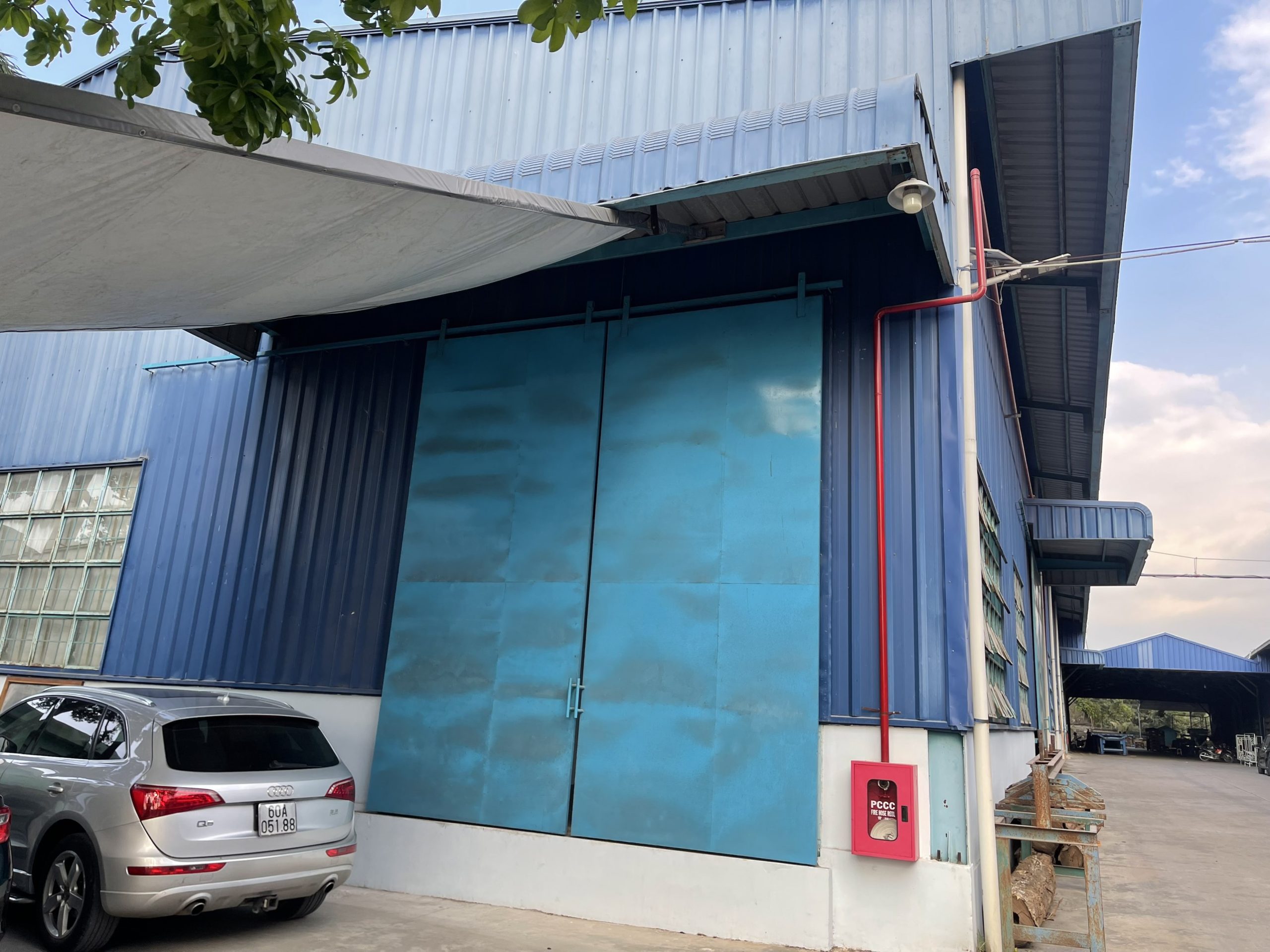 cho thuê xưởng 2500m2 mặt tiền đường đồng khởi xã thạnh phú vĩnh cửu đồng nai