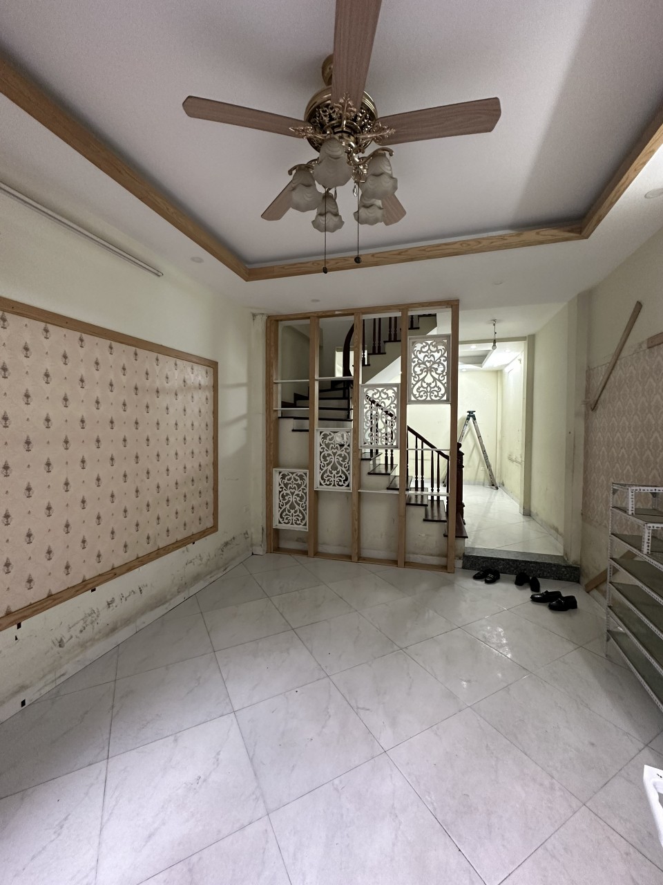 Bán nhà mặt ngõ 169 Hoàng Mai, ô tô qua nhà, kinh doanh đỉnh, 45m2 4 tầng, 4,85 tỷ