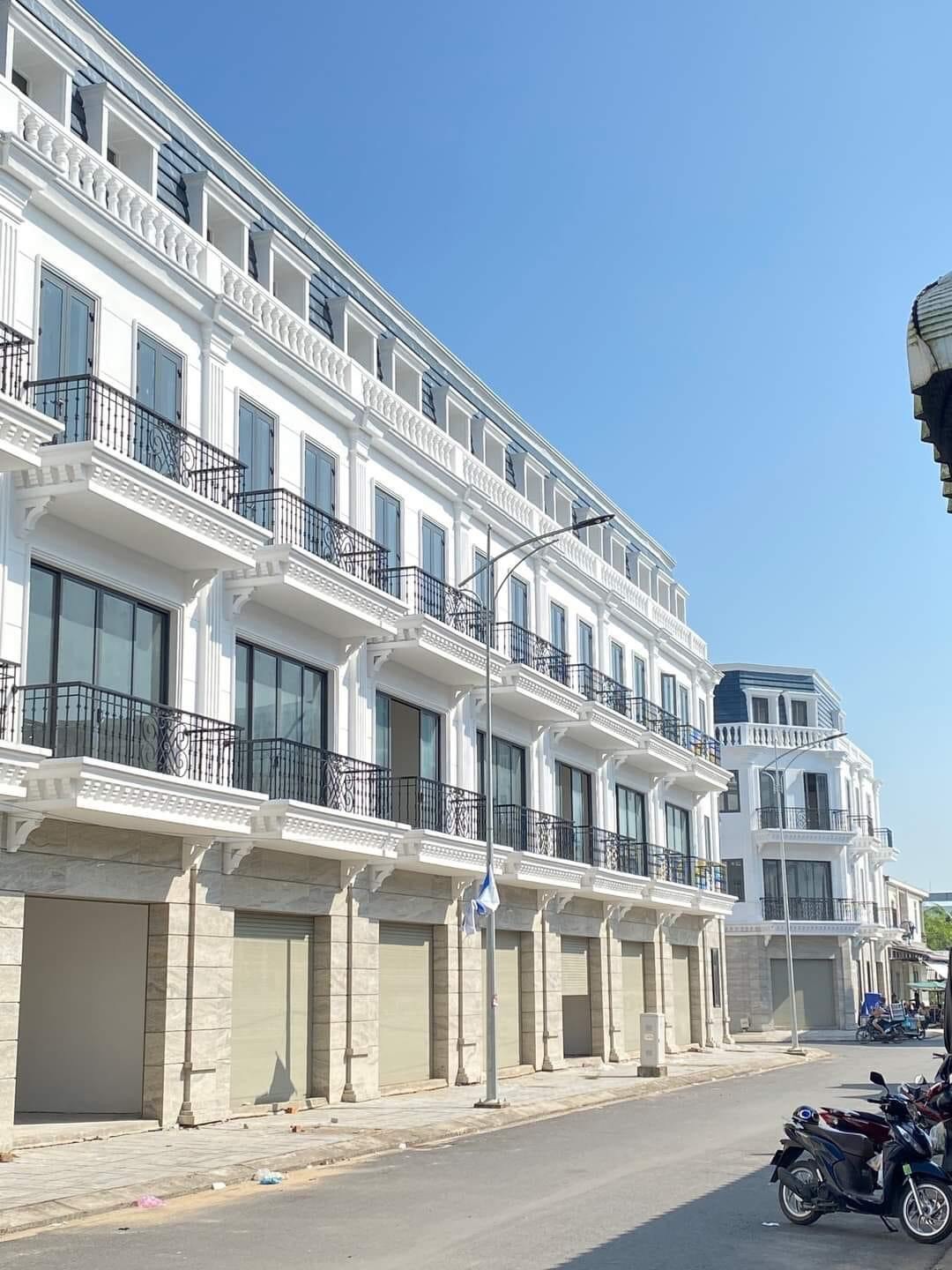 Bán nhà chợ ngay thị trấn thới lai giá đầu tư