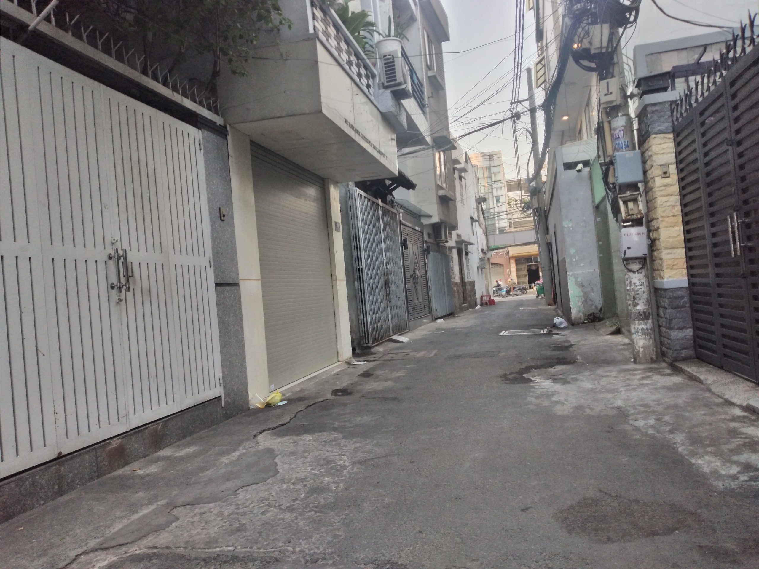 BÁN NHÀ 4 TẦNG, 4PN NGAY NGÃ TƯ 7 HIỀN CHỈ 4 TỶ CÒN THƯƠNG LƯỢNG , SÁT BÊN MẶT TIỀN TRƯỜNG CHINH , QUẬN TÂN BÌNH