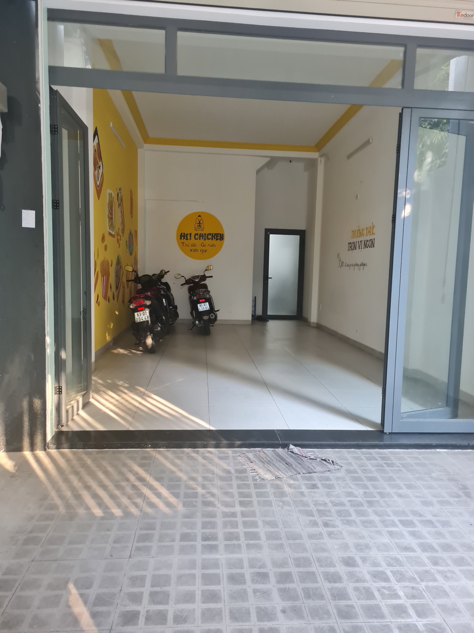 Chính chủ cho thuê MB làm văn phòng, cty BĐS,... mặt tiền đường lớn Nguyễn Quý Anh