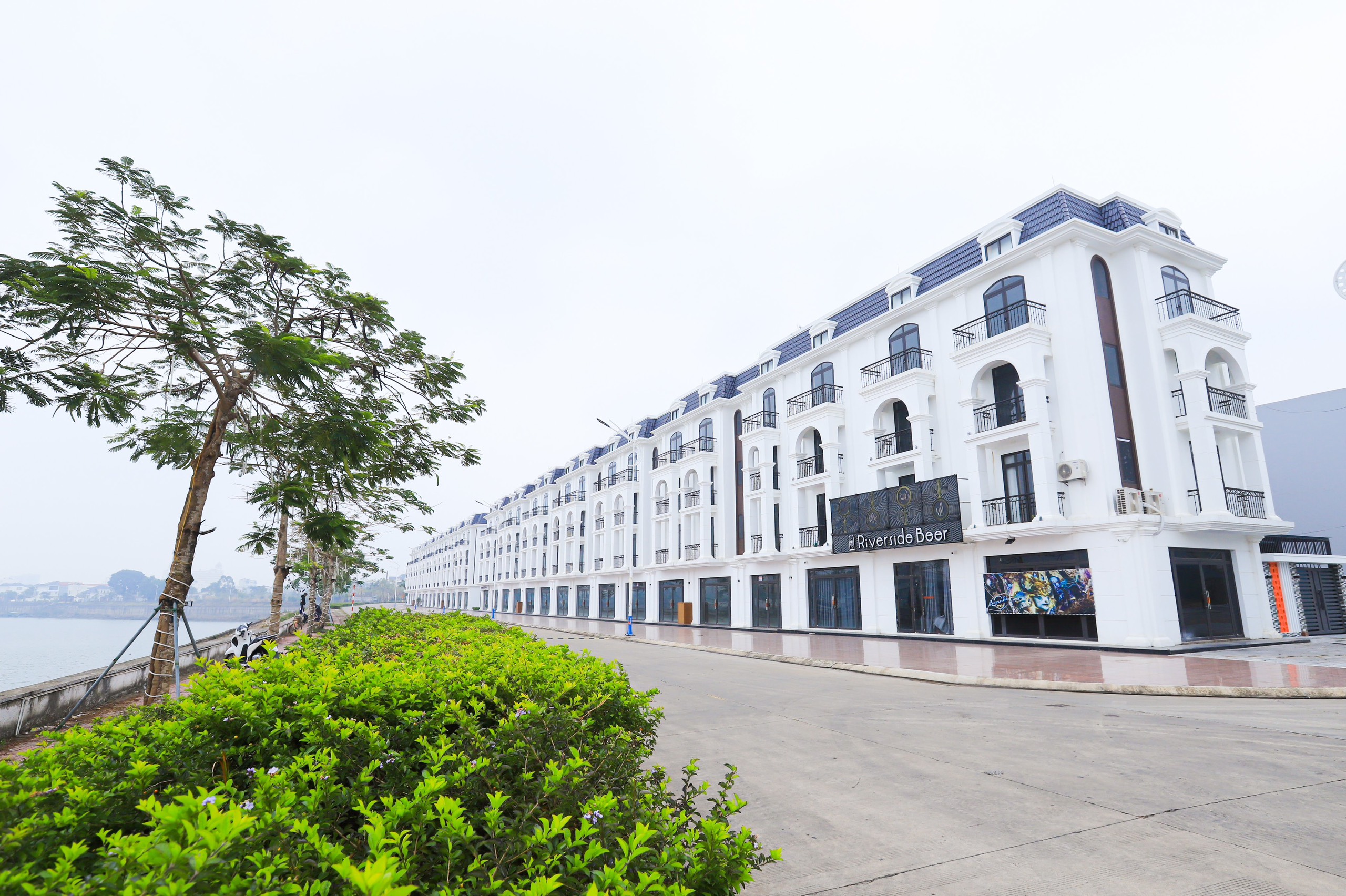 Mở bán những lô biệt thự đẹp nhất dự án KaLong Royal Riverside City Móng Cái giá chỉ 31tr/m2,sẵn sổ đỏ.