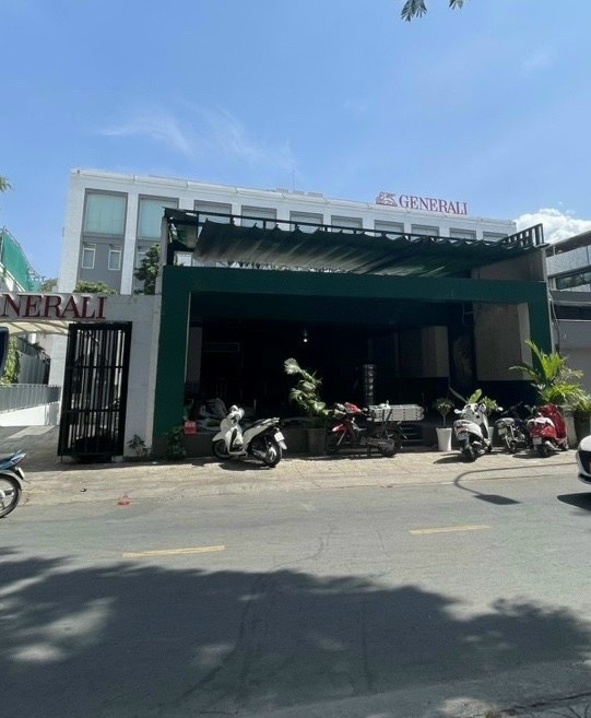 Cho thuê mặt tiền lớn hiếm hoi kết cấu nhà hàng, quán bar ở Quận 3, P. Võ Thị Sáu DT 10x20m