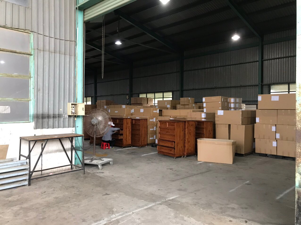 Bán xưởng 1 hec 3 thạn phú vĩnh cửu đồng nai