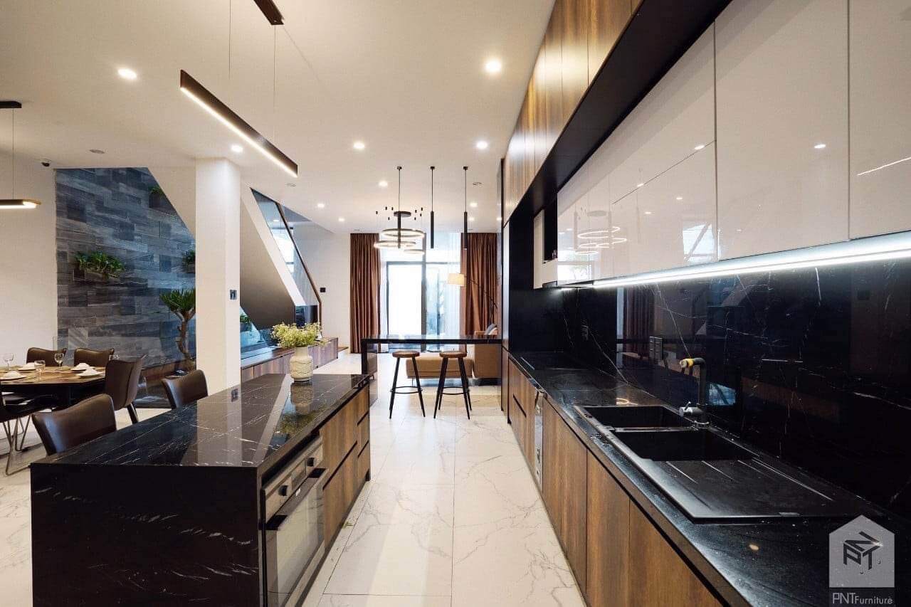 Bán Căn biệt thự cao cấp cạnh biển Tân Trà Đà Nẵng