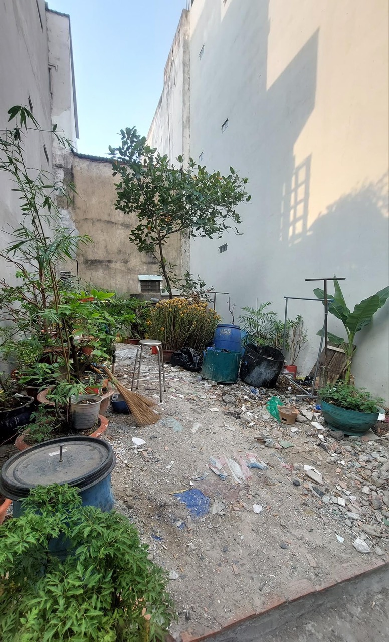 ĐẤT LỌT KHE 5×10M - VỊ TRÍ ỔN ÁP - GIÁ TỐT - CẠNH CHỢ GẦN KHU TÊN LỬA AEON MALL BÌNH TÂN