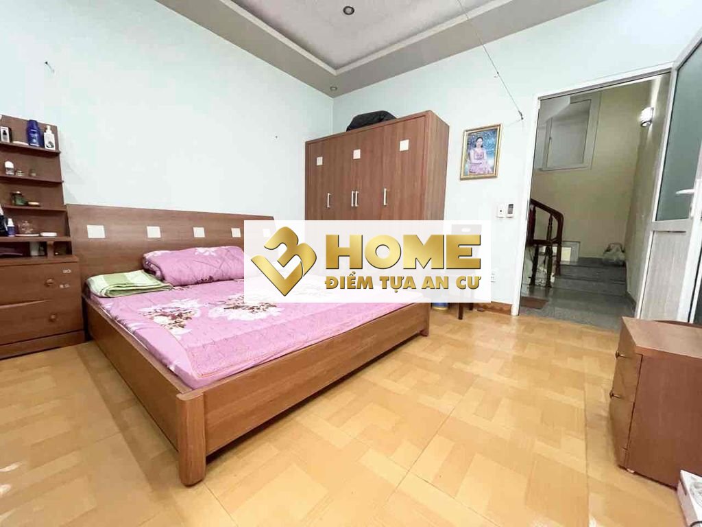 N704. đến THUÊ căn nhà NGÕ NGUYỄN BỈNH KHIÊM