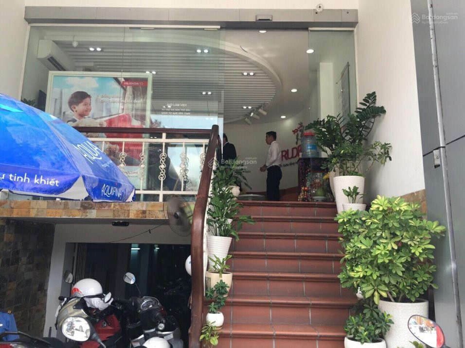 Cho thuê nhà mặt tiền Nam Kỳ Khởi Nghĩa, P.Võ Thị Sáu, Quận 3