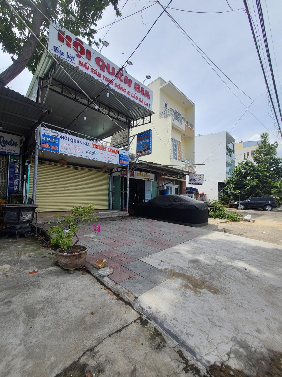 Cho thuê nhà hàng mặt sông bờ kè cầu tình tân.