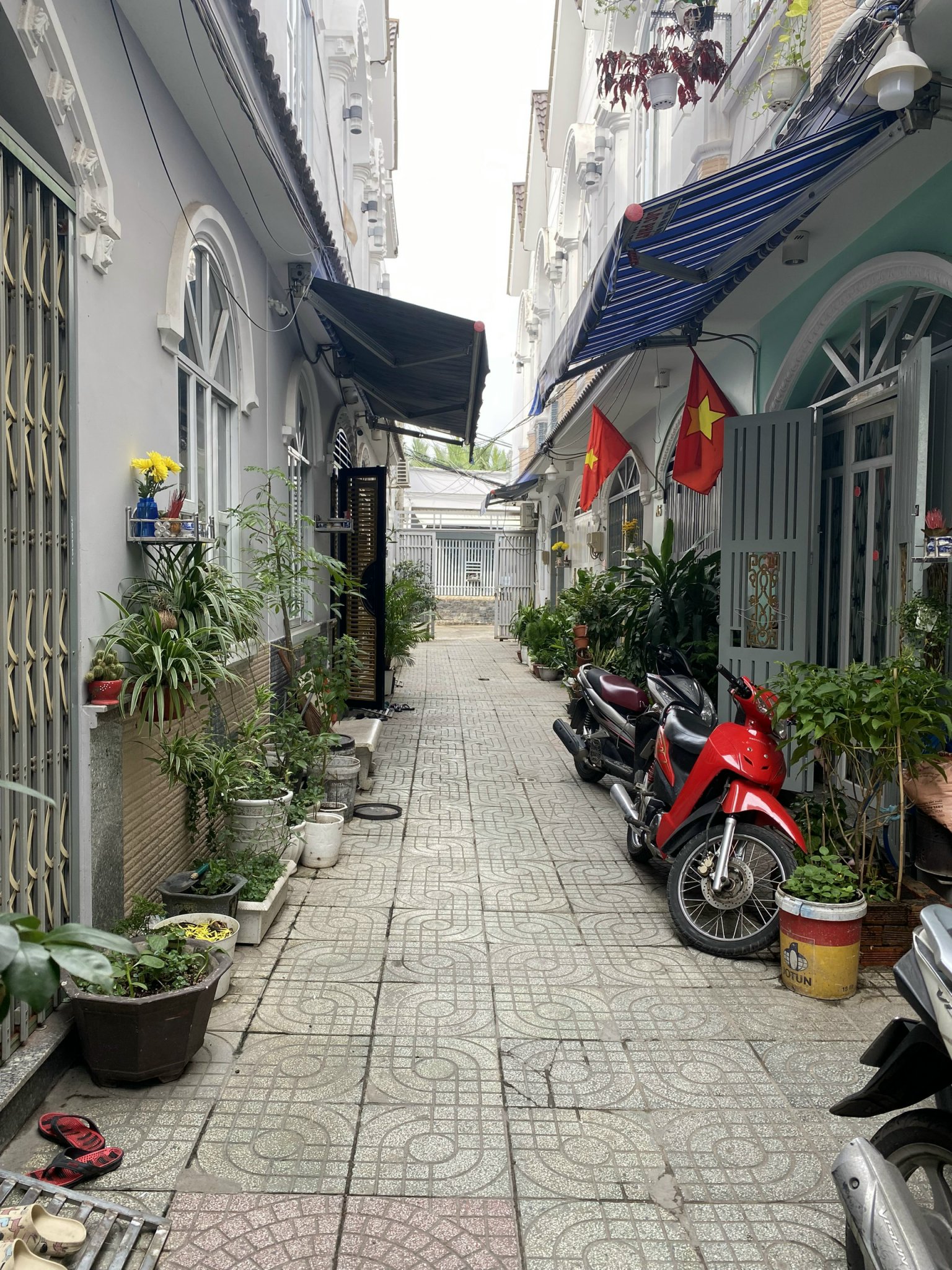 CHỦ KẸT TIỀN HẠ GIÁ BÁN GẤP NHÀ DSH ĐƯỜNG HUỲNH TẤN PHÁT NHÀ BÈ - NHÀ MỚI Ở NGAY - GIÁ CHỈ 3.28 TỶ