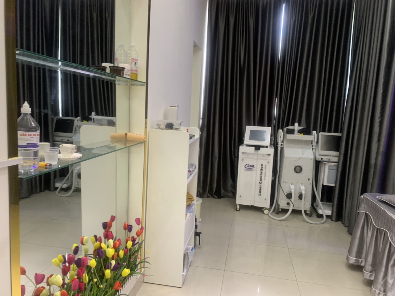 NHỈNH 14 TỶ, ĐANG CHO THUÊ 30TR/THÁNG. MT KINH DOANH ĐƯỜNG 18M. DT 4.5X21, 5 TẦNG.