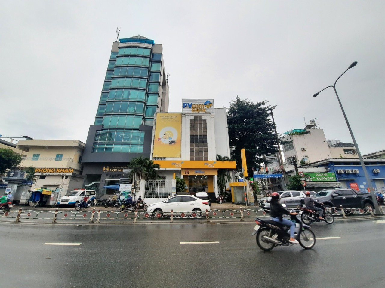 Bán nhà mặt tiền Phan Đăng Lưu, P. 7, Phú Nhuận