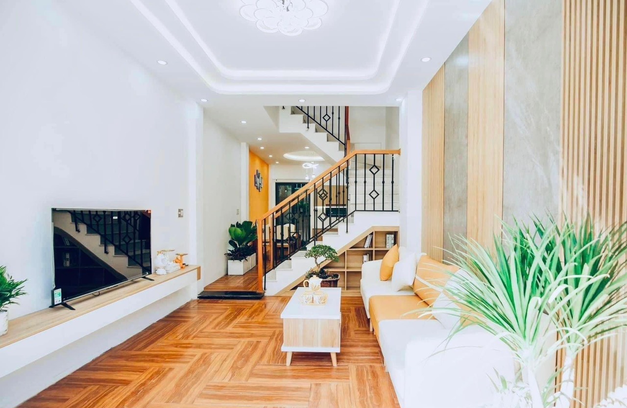 NHÀ ĐẸP FUUL NỘI THẤT 4 TẦNG 4 MÊ KIỆT Ô TÔ TIỂU LA