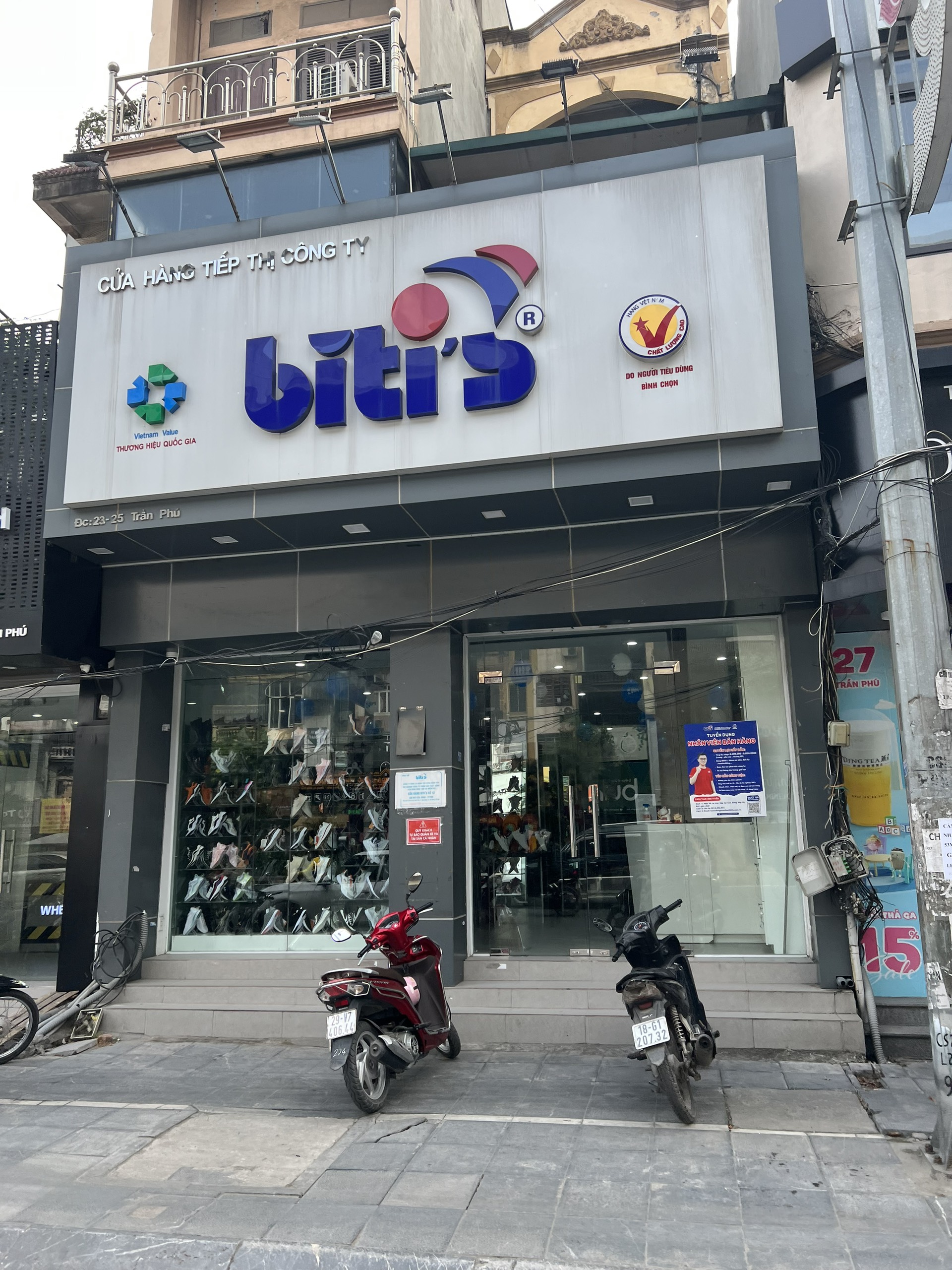 Cho thuê MBKD phố Nguyễn Trường Tộ - Ba Đình, Xây 5 tầng, Mặt tiền 5m.