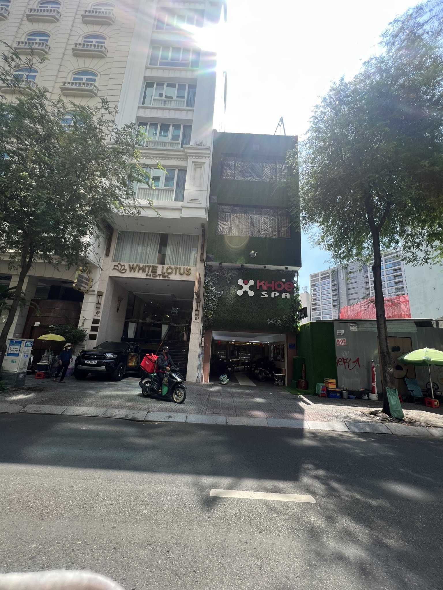 Định cư nước ngoài bán gấp Mặt tiền ngay cạnh Nhà hát Thành Phố , Dt 5 x25 , 4 tầng, giá bán 103 tỷ