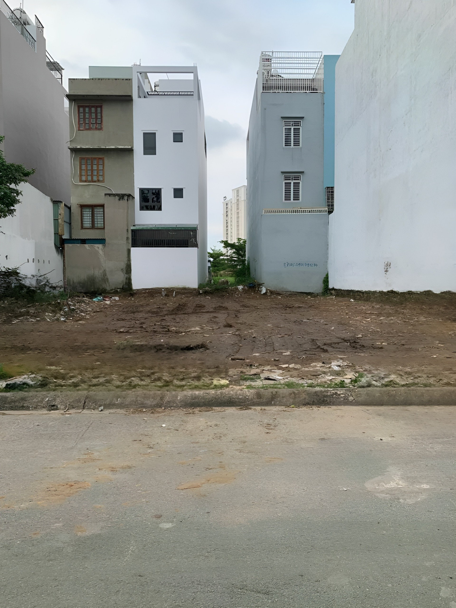 Bán đất đường Mã Lò, Bình Tân, 4x17m, hẻm xe hơi thông ra Lê Văn Quới, giá rẻ