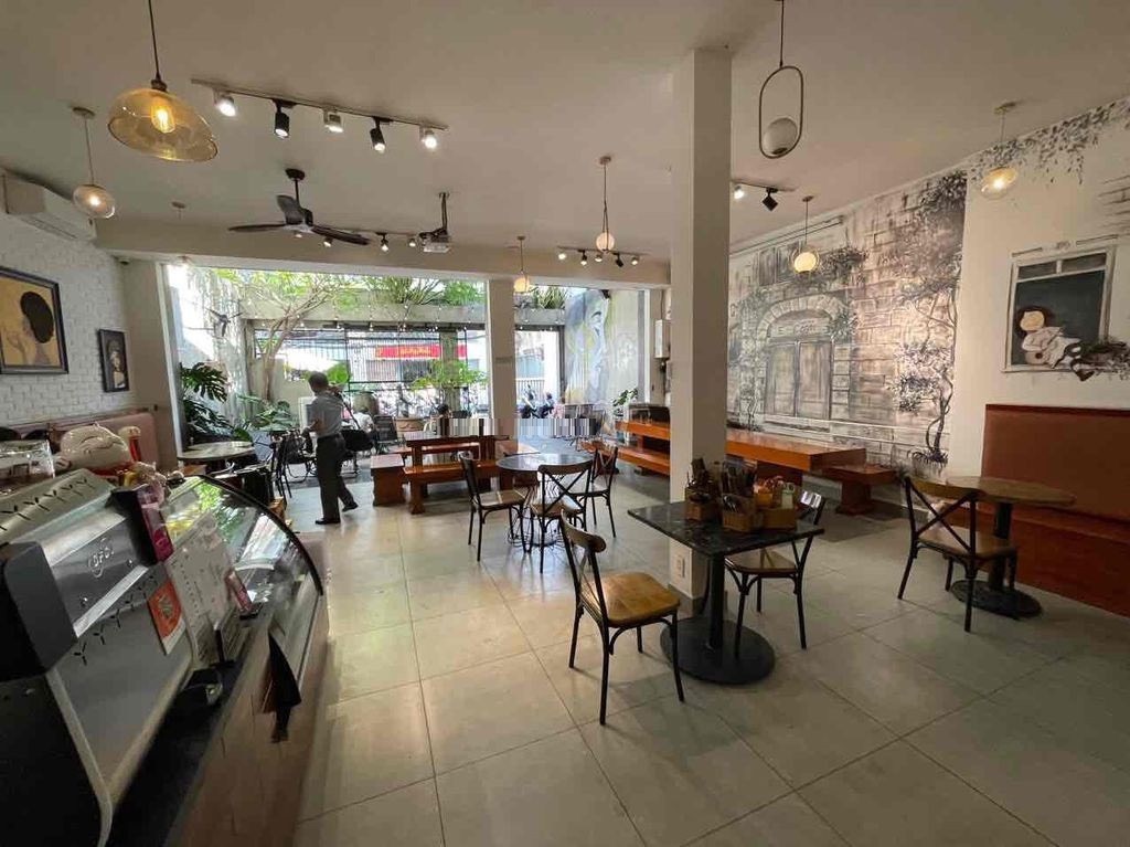 Cho thuê nhà mặt tiền Phạn Tôn, P. Đakao, Q.1