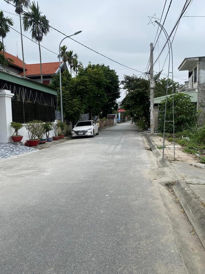 Bán đất lô góc mặt đường Cát Khê, Tràng Cát giá 2.3 tỷ