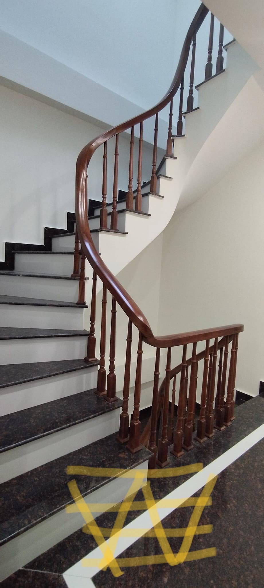 BÁN NHÀ YÊN HÒA CẦU GIẤY 50M 6 TẦNG MẶT TIỀN 5M 6,9 TỶ Ô TÔ ĐỖ CỔNG