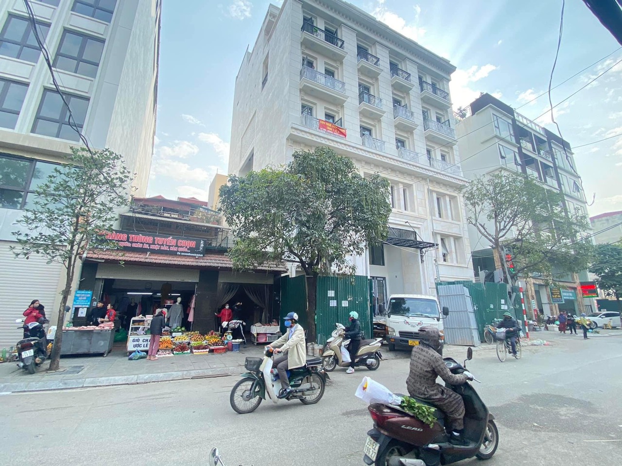 Bán đất phân lô Cầu Giấy 60m2 x 7.2m mặt tiền, 1 nhà ra mặt phố, trước nhà ô tô tránh, vỉa hè kinh doanh vô địch. Giá