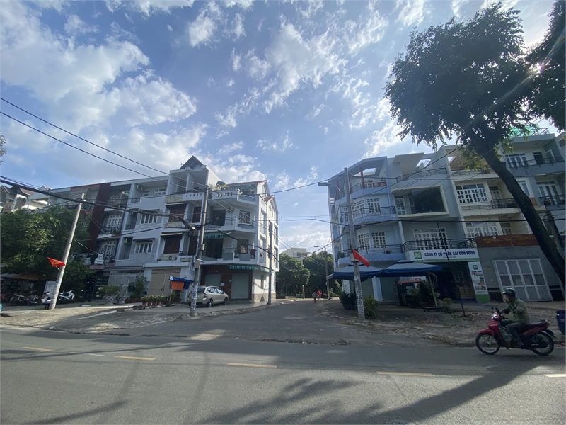 Nhà bán đường Linh Trung Thủ Đức, chủ gấp bán trong tháng, HXH giá nhỉnh 5 tỷ