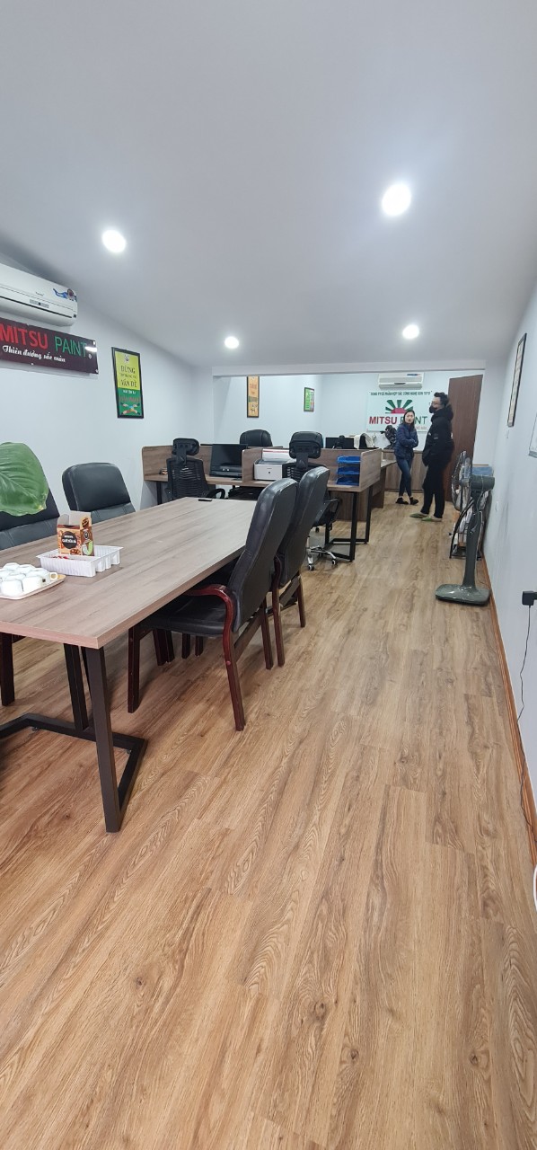 Cho thuê nhà LK Mỗ Lao 60m2 x 3 tầng đẹp long lanh, 18 triệu/tháng, đường 3 ô tô tránh.