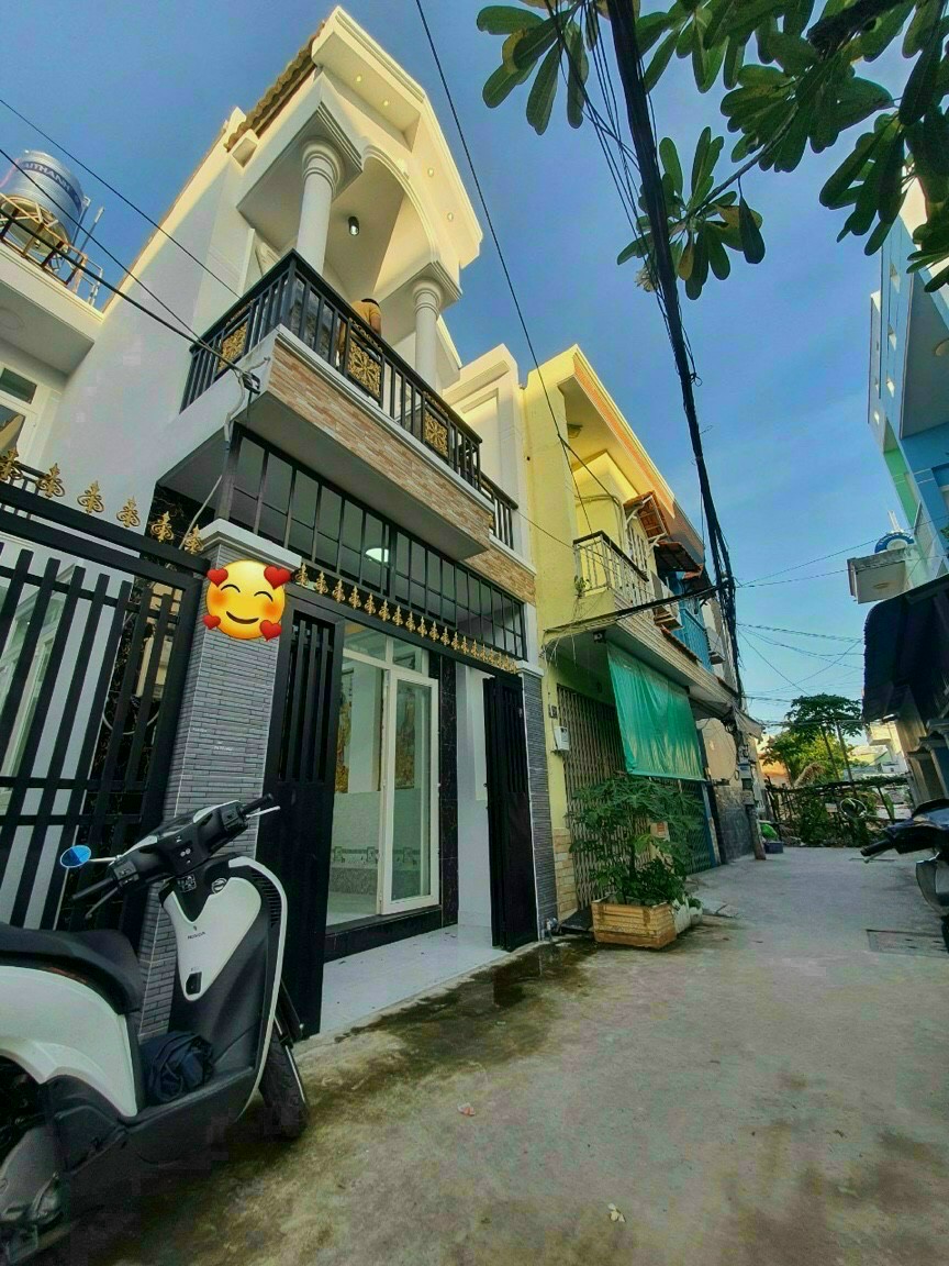 Chủ ngộp hxh huỳnh tấn phát q7 sổ chính chủ 3,6 tỷ 70m2