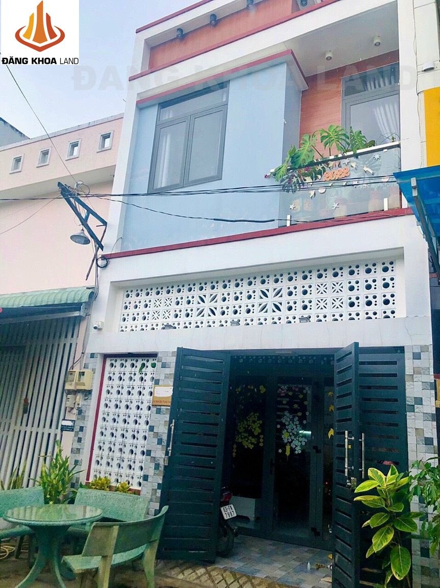 Nhà HXH đường Lã Xuân Oai, Long Trường. 51m 4.3 tỷ