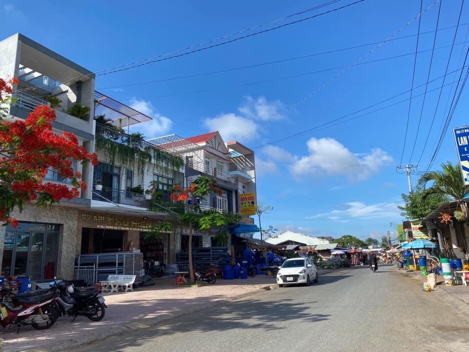 Bán Nền Mặt Tiền Đường Thuỷ Sản Hướng Qua Mỹ An Ba Tri Ngay Khu Chợ Mới Thạnh Phú Center