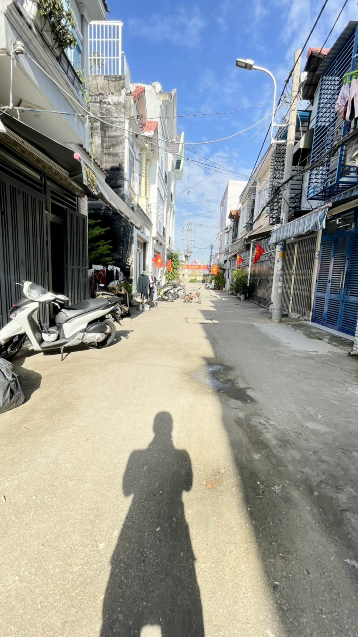 HÀNG HIẾM- CAM KẾT KO CÓ CĂN THỨ 2 TRÊN THỊ TRƯỜNG-HUỲNH TẤN PHÁT THỊ TRẤN NHÀ BÈ - XE HƠI NGỦ TRONG NHÀ