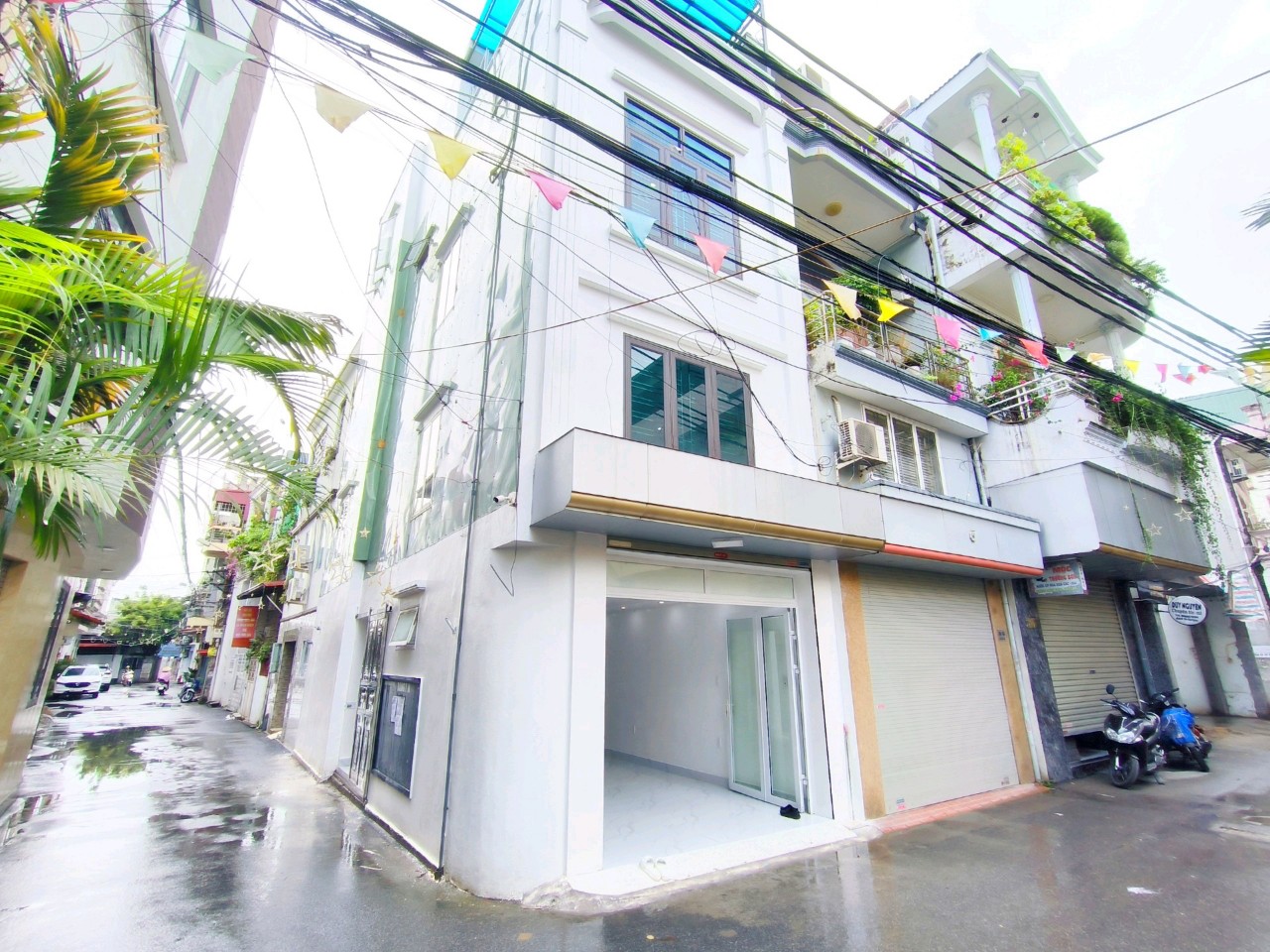 Bán nhà mặt đường tuyến 2 phố Cấm 44m x 4 tầng lô góc GIÁ 4.1 tỉ ngõ ô.tô rộng