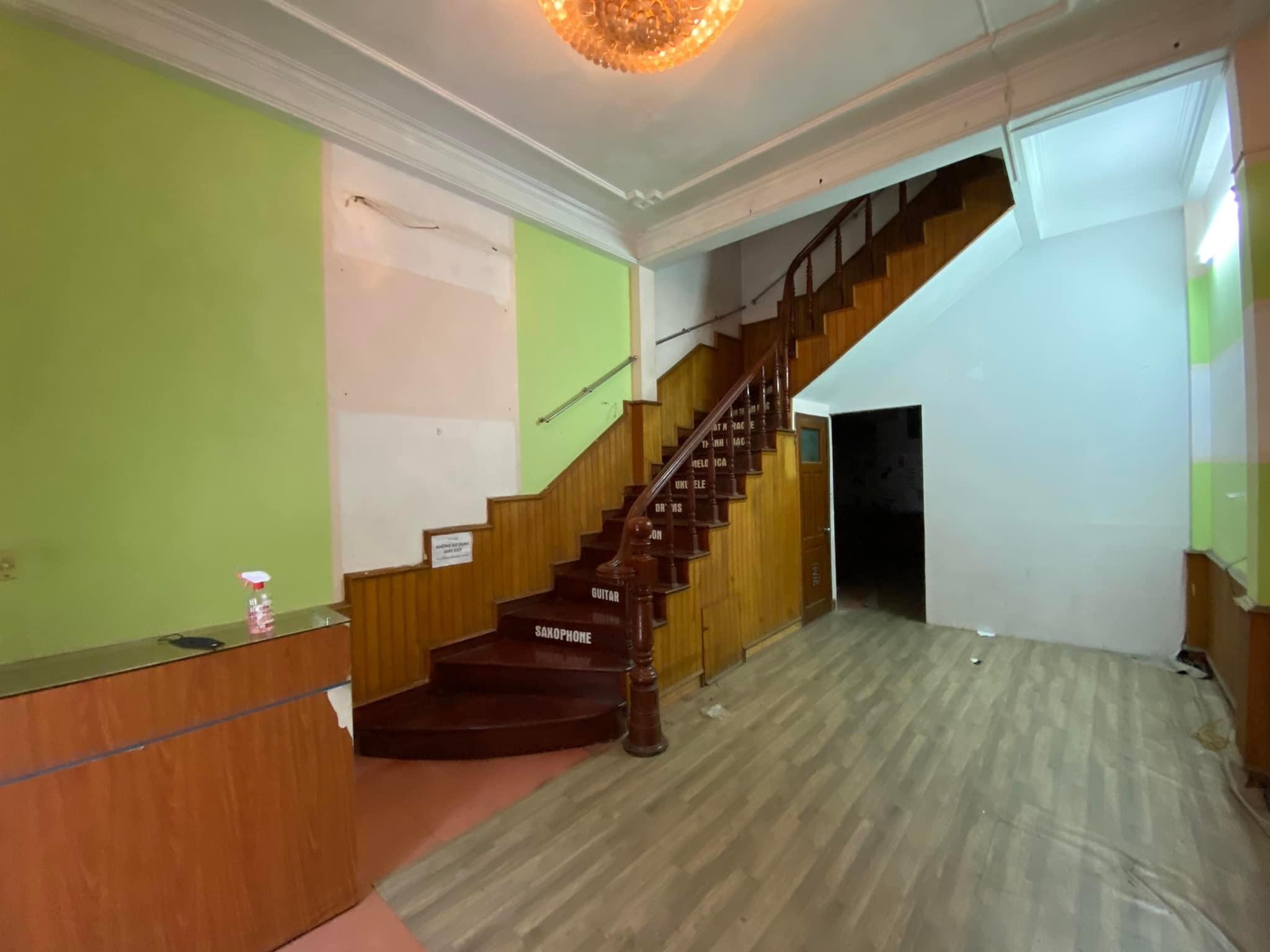 Phân lô Nguyễn Trãi - Ngã Tư Sở, 50M * 5 T * MT4,2m - vỉa hè, ô tô tránh - Giá 10 TỶ.